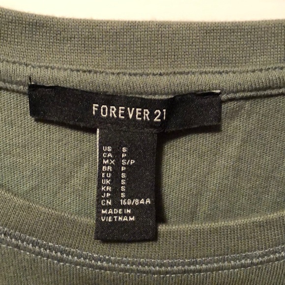 T-shirt dress - Picture 2 of 2